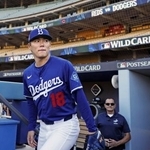 　練習に臨むドジャース・山本＝ロサンゼルス（共同）