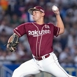 　７回に登板しプロ初勝利を挙げた楽天・泰＝ＺＯＺＯマリン