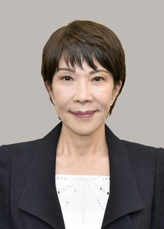 　高市早苗氏