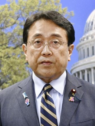 　赤沢亮正経済再生担当相