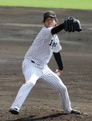 　秋季教育リーグのくふうハヤテ戦に登板した阪神・高橋＝宮崎市