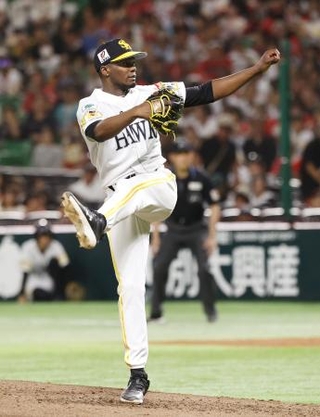 　ＣＳファイナルステージ第６戦で７回１失点で勝利投手となったソフトバンクのモイネロ＝みずほペイペイドーム