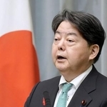 　記者会見する林官房長官＝２日午前、首相官邸