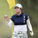 　第２日、通算１１アンダーの首位の堀琴音＝チェリーヒルズＧＣ