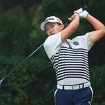 　第３日、通算１０アンダーで首位の今平周吾＝三好ＣＣ