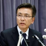 　記者会見する東急電鉄の福田誠一社長＝７日午後、国交省