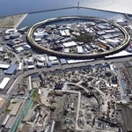 　大阪・関西万博の会場（上）に隣接するＩＲ予定地＝９月、大阪市此花区の夢洲