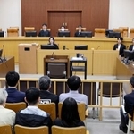 　青木政憲被告に死刑判決が言い渡された長野地裁の法廷＝１４日午後（代表撮影）