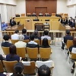　青木政憲被告に死刑判決が言い渡された長野地裁の法廷＝１４日午後（代表撮影）