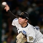 　５回無失点と好投した阪神・村上＝甲子園