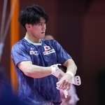 　男子個人総合決勝に向け調整する橋本大輝＝ジャカルタ（共同）