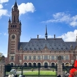 　国際司法裁判所が入るオランダ西部ハーグの建物＝９日（共同）