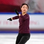 　公式練習で調整する松生理乃＝重慶（共同）