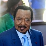 　カメルーンのビヤ大統領＝１２日、カメルーン首都ヤウンデ（共同）