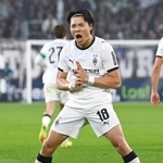 　カールスルーエ戦でゴールを決め喜ぶボルシアＭＧの町野＝メンヘングラッドバッハ（共同）