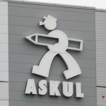 　アスクルの物流センターにあるロゴマーク＝東京都江戸川区