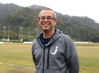 　日本クリケット協会事務局長の宮地直樹さん＝１０月、栃木県佐野市