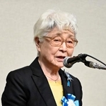 　北朝鮮による拉致被害者の帰国を求める「国民大集会」で発言する横田早紀江さん＝３日午後、東京都千代田区