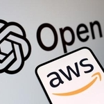 　米オープンＡＩと、アマゾン・コムのクラウドサービスＡＷＳのロゴ（ロイター＝共同）