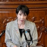 　衆院本会議で答弁する高市首相＝４日午後