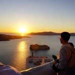 　ギリシャ・サントリーニ島の夕日＝１０月（共同）