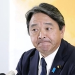 　１０月、記者会見する国民民主党の榛葉幹事長＝国会