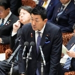 　衆院予算委で答弁する赤間国家公安委員長＝７日午後