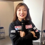 　優勝から一夜明け、取材に応じる坂本花織＝９日、大阪府門真市