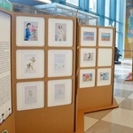 　北朝鮮や日本の子どもたちが描いた絵の展示会＝１０日、米ニューヨークの国連本部（共同）