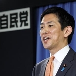 　自民党の小林鷹之政調会長＝１０月、東京・永田町の党本部