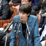 　衆院予算委で答弁する高市首相＝１１日午後