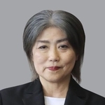 　田久保真紀氏