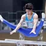 　男子種目別予選　橋本大輝の平行棒＝高崎アリーナ