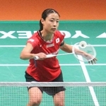 　女子シングルス２回戦でプレーする奥原希望＝熊本県立総合体育館