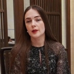 　インタビューに答えるウクライナの人権団体ＣＣＬのオレクサンドラ・マトイチュク氏＝バンコク（共同）