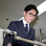 　記者会見し、謝罪する国分太一さん＝２６日午後、東京・霞が関の司法記者クラブ