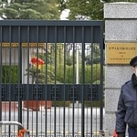 　在日本中国大使館＝２０２３年、東京都港区