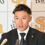 　契約更改交渉を終え、記者会見するソフトバンク・柳田＝２９日、みずほペイペイドーム