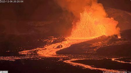 火山噴火に遭遇 米ハワイのキラウエア火山が噴火|全国海外|神戸新聞NEXT