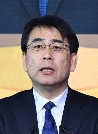 　井上樹彦氏