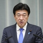 　１１月２８日、記者会見する木原稔官房長官＝首相官邸