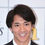 　契約更改を終え、記者会見するソフトバンク・柳町＝みずほペイペイドーム