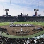 　２０２５年３月、甲子園球場で行われた第９７回選抜高校野球大会の開会式