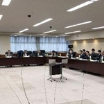 　国交省で開かれた国内航空路線に関する有識者会議＝５日午後、東京都千代田区
