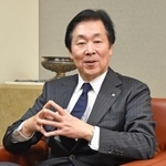 　取材に応じる東京ガスの笹山晋一社長＝５日、東京都港区