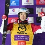 　モーグルＷ杯第２戦、男子で２位となった堀島行真＝ルカ（共同）