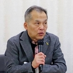 　記者会見する「きょうされん」の小野浩常任理事＝９日午後、厚労省