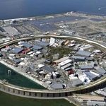 　大阪・関西万博の会場＝９月、大阪市此花区の夢洲（共同通信社ヘリから）