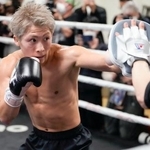 　防衛戦へ向けた練習を公開した井上尚弥＝横浜市の大橋ジム