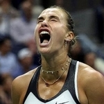 　全米オープン決勝で叫ぶアリーナ・サバレンカ＝９月、ニューヨーク（ロイター＝共同）